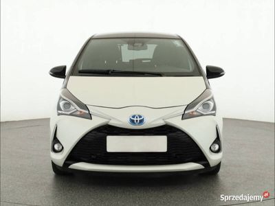 używany Toyota Yaris Hybrid 