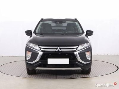 Używany Mitsubishi Eclipse 2017 Czarny SUV