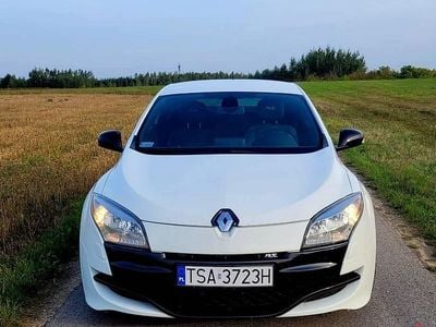 Używany Renault Mégane III R.S. 140 KM (102 kW) 2010 Biały Coupe