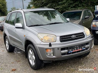 używany Toyota RAV4 2dm 150KM 2003r. 144 000km