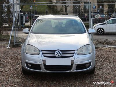 używany VW Jetta 2.0 FSI