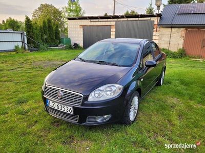 Używany Fiat Linea Dynamic 78 KM (57 kW) 2007 Czarny Sedan/Limuzyna