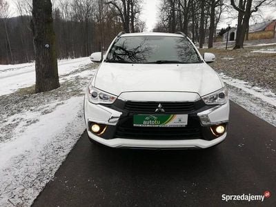 Używany Mitsubishi ASX Intense 114 KM (83 kW) 2016 Biały SUV