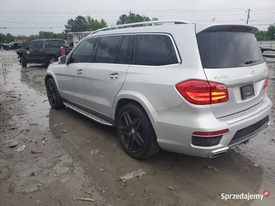 Mercedes GL550