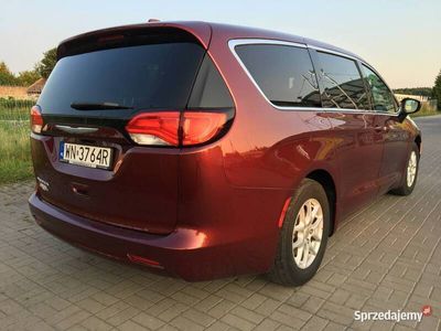 używany Chrysler Pacifica 3.6 78tys KM!!!