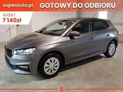 Inny kolor Nowe 2025 Skoda Fabia Essence Hatchback | 69 310 zł (Dobra cena)