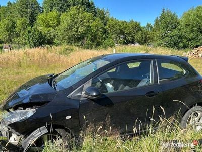 Używany 2009 Mazda 2 | 1800 zł