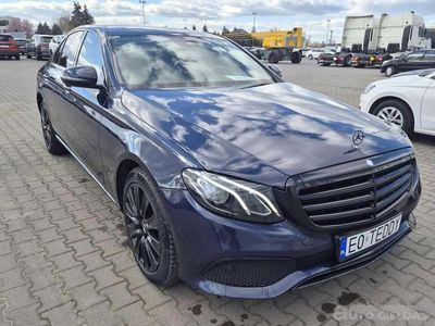 Mercedes E220