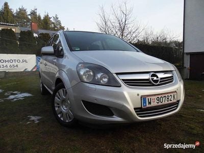Srebrny Używany 2012 Opel Zafira Minivan | 21 899 zł (Uczciwa cena)