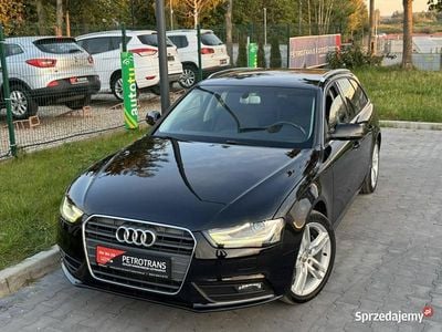 Czarny Używany 2012 Audi A4 Kombi | 37 900 zł (Uczciwa cena)