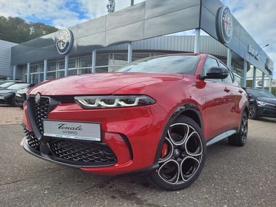 Lakier pastelowy czerwony alfa red Używany 2023 Alfa Romeo Tonale Veloce SUV | 226 900 zł