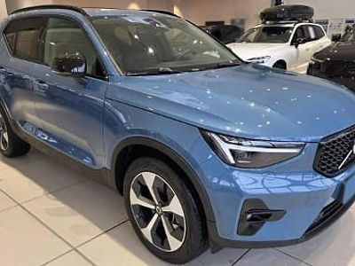 Używany Volvo XC40 Ultra 197 KM (144 kW) 2025 Niebieski SUV