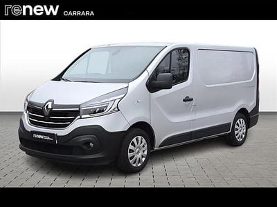 Srebrny (jasnoszary) Używany 2020 Renault Trafic Minivan | 57 900 zł (Dobra cena)