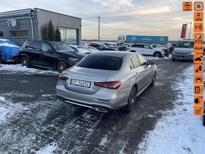 używany Mercedes E220 Diesel mHEV 4 Matic Kamera Podgrzewanie Skóra Pamięć