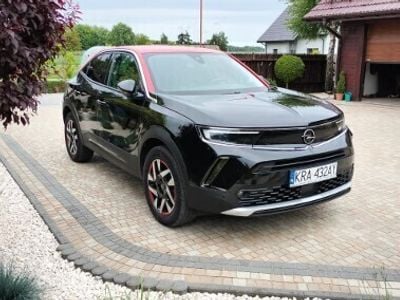 Używany Opel Mokka Elegance 101 KM (74 kW) 2021 Czarny SUV