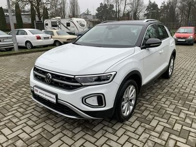 Biały (metalik) Używany 2022 VW T-Roc Style SUV | 128 900 zł