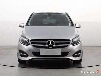 Mercedes B180