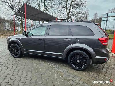 Szary Używany 2014 Fiat Freemont SUV | 44 900 zł (Dość drogi)