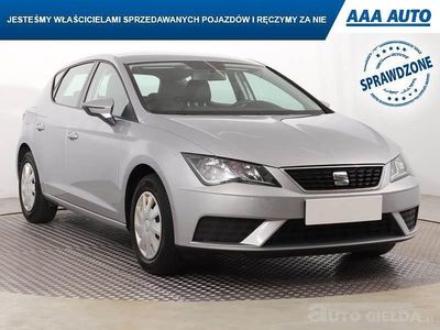 Używany Seat Leon 2018 Srebrny