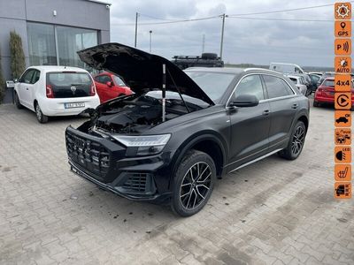 używany Audi Q8 Quattro S-Line 286 KM