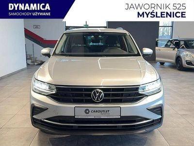Srebrny (metalik) Używany 2022 VW Tiguan R SUV | 99 900 zł (Uczciwa cena)