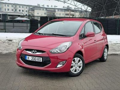 Używany Hyundai ix20 90 KM (66 kW) 2014 Czerwony Hatchback