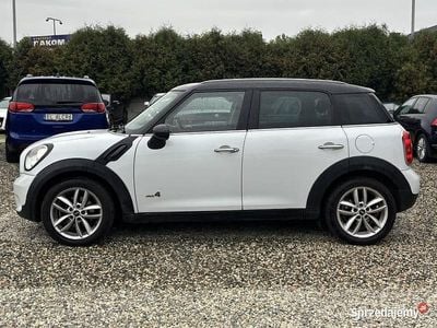 Biały Używany 2011 Mini Countryman SUV | 26 990 zł (Uczciwa cena)
