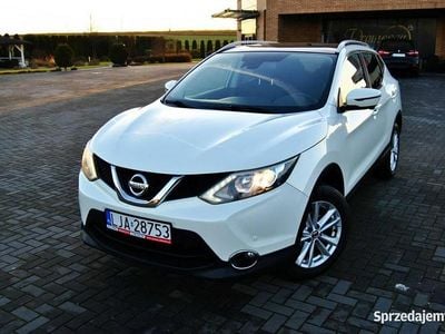Używany Nissan Qashqai 360º 110 KM (80 kW) 2017 Biały SUV