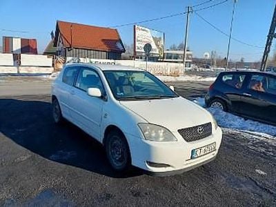 używany Toyota Corolla 1.4dm 97KM 2002r. 217 062km