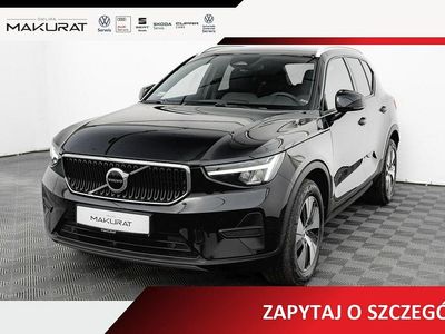 Czarny Używany 2022 Volvo XC40 Core SUV | 144 850 zł (Uczciwa cena)