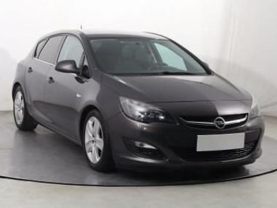 Używany Opel Astra 120 KM (88 kW) 2014 Szary Hatchback