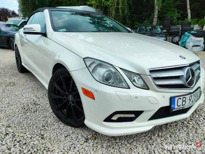 używany Mercedes E55 AMG 5.5dm 388KM 2010r. 183 000km