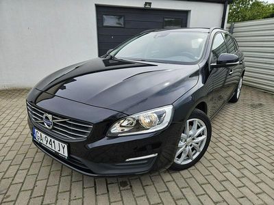 Czarny Używany 2014 Volvo V60 Kombi | 32 800 zł (Uczciwa cena)