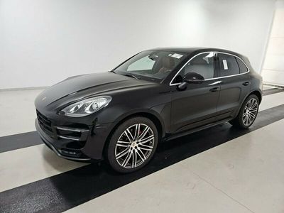 używany Porsche Macan Turbo 