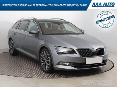 Używany Skoda Superb 2015 Srebrny