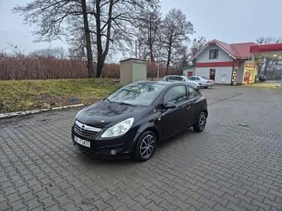 Czarny Używany 2009 Opel Corsa Hatchback | 7300 zł (Uczciwa cena)