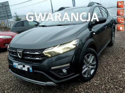 Używany Dacia Sandero Stepway 90 KM (66 kW) 2022 Szary (metalik) Hatchback