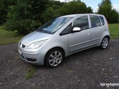 Używany Mitsubishi Colt 95 KM (69 kW) 2005 Srebrny Hatchback
