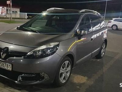 Używany 2014 Renault Grand Scénic III Minivan | 24 900 zł (Uczciwa cena)