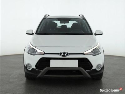 Biały Używany 2016 Hyundai i20 Hatchback | 39 999 zł (Dość drogi)