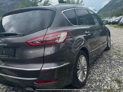używany Ford S-MAX vignale 7 osób