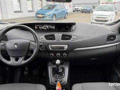 Srebrny Używany 2013 Renault Scénic III Minivan | 25 950 zł (Uczciwa cena)