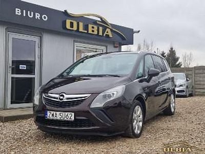 używany Opel Zafira C