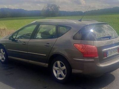 Peugeot 407