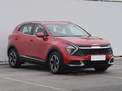 Czerwony Używany 2023 Kia Sportage SUV | 97 999 zł (Uczciwa cena)