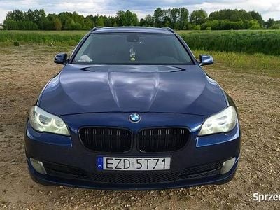 Używany BMW 520 2010 Granatowy Kombi