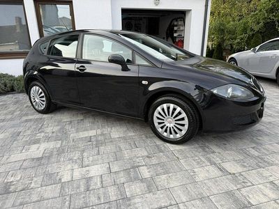 Używany Seat Leon 102 KM (75 kW) 2008 Czarny Sedan/Limuzyna