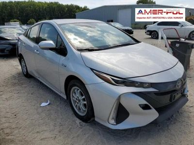 używany Toyota Prius 1.8dm 121KM 2017r. 118 500km