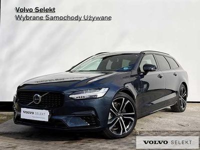 Używany Volvo V90 455 KM (334 kW) 2025 Niebieski Kombi