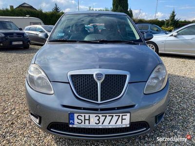 używany Lancia Ypsilon 